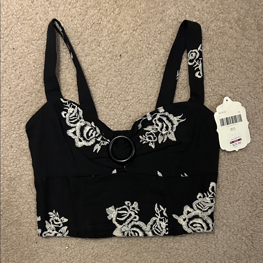 Altar'd State Black and White Floral Crop Top